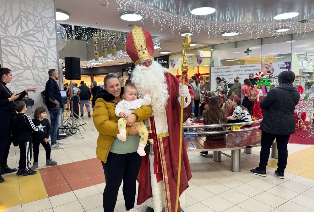 Sveti Nikola posjetio Dalmare Shopping Centar
