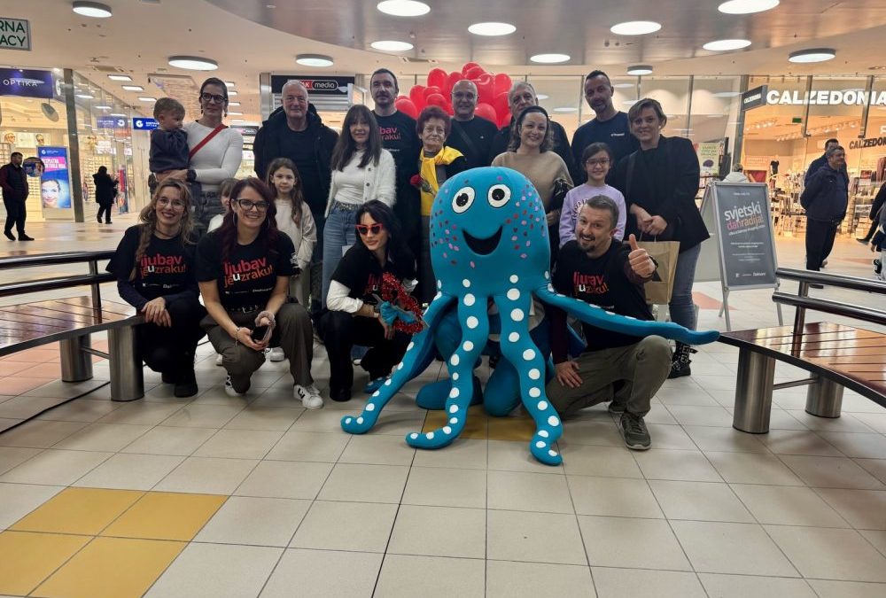 U Dalmare Shopping Centru obilježeni Dani radija i Valentinovo